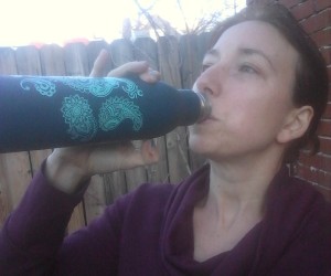 Easiest “no brainer” way to boost energy, mood & brain health? Drink more water!